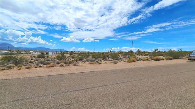 190 E Stanton Drive, Meadview, AZ 86444