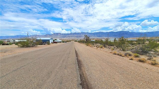 190 E Stanton Drive, Meadview, AZ 86444