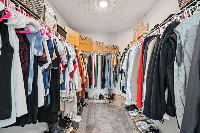 1131 Hampton Lane, London, OH 43140