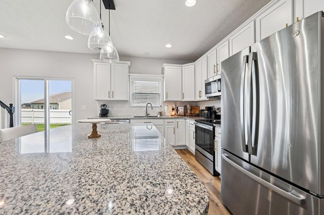 1131 Hampton Lane, London, OH 43140