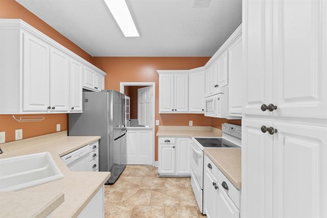 2356 Covington Dr., Myrtle Beach, SC 29579