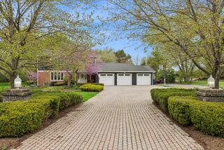 24422 W Blackcherry Lane, Ingleside, IL 60041