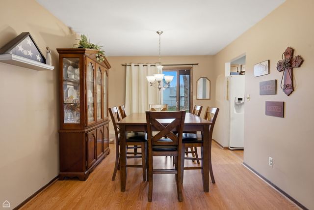 3706 W Bradley Court, Mchenry, IL 60050