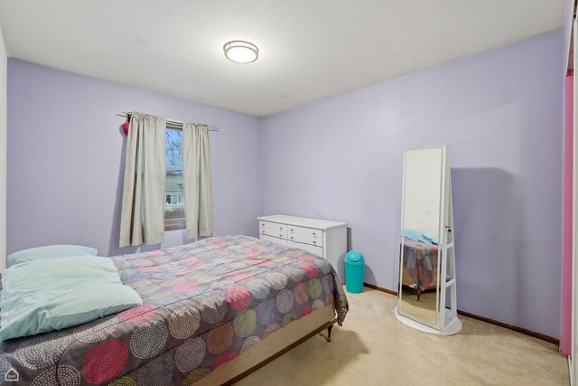 3706 W Bradley Court, Mchenry, IL 60050