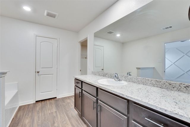 18512 Quiet Range DR, Elgin, TX 78621