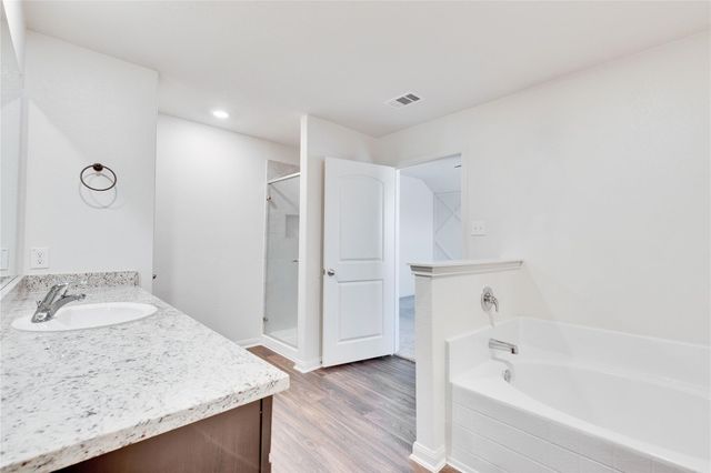 18512 Quiet Range DR, Elgin, TX 78621