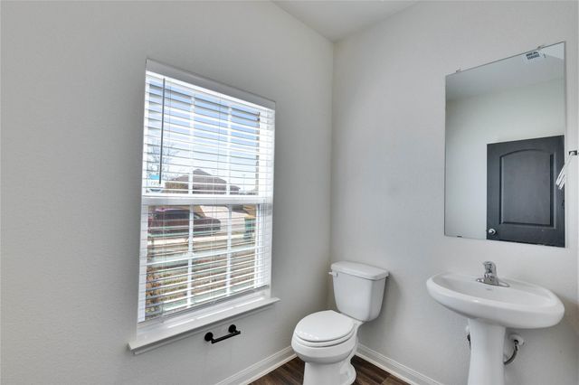 18512 Quiet Range DR, Elgin, TX 78621