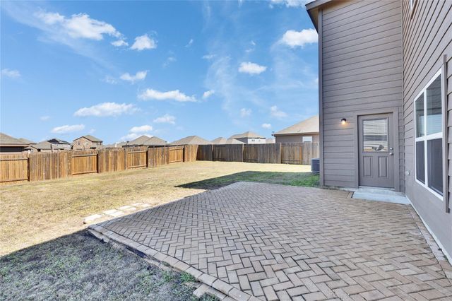 18512 Quiet Range DR, Elgin, TX 78621