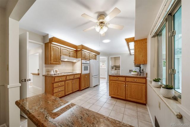 341 Newark Street, Aurora, CO 80010