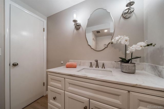 341 Newark Street, Aurora, CO 80010
