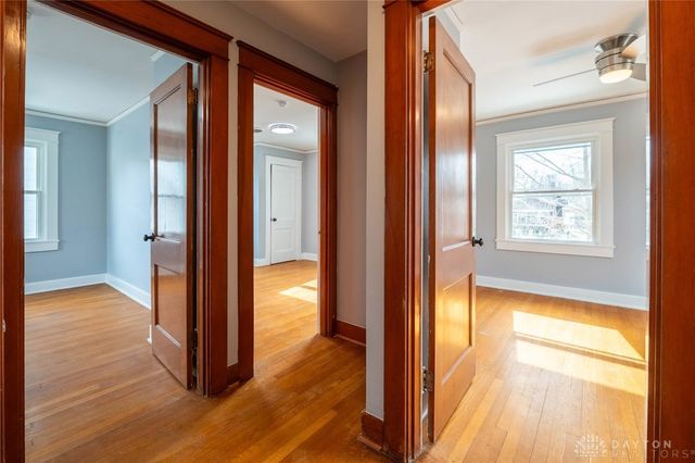 211 Triangle Avenue, Oakwood, OH 45419