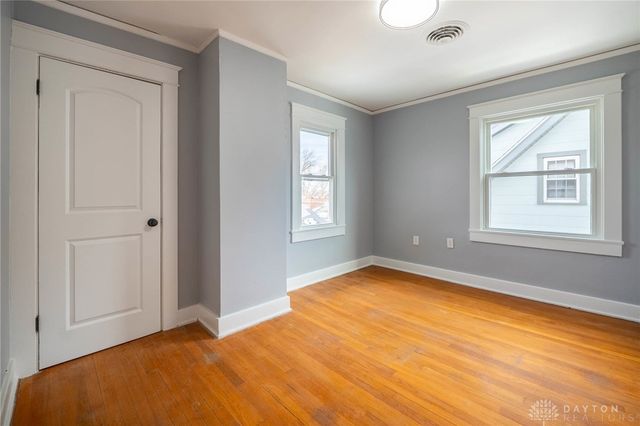 211 Triangle Avenue, Oakwood, OH 45419