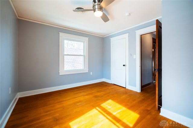 211 Triangle Avenue, Oakwood, OH 45419