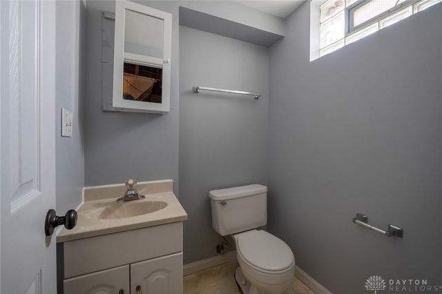 211 Triangle Avenue, Oakwood, OH 45419