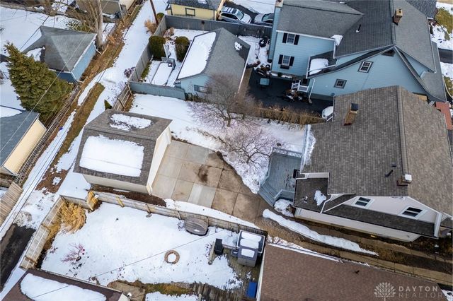 211 Triangle Avenue, Oakwood, OH 45419