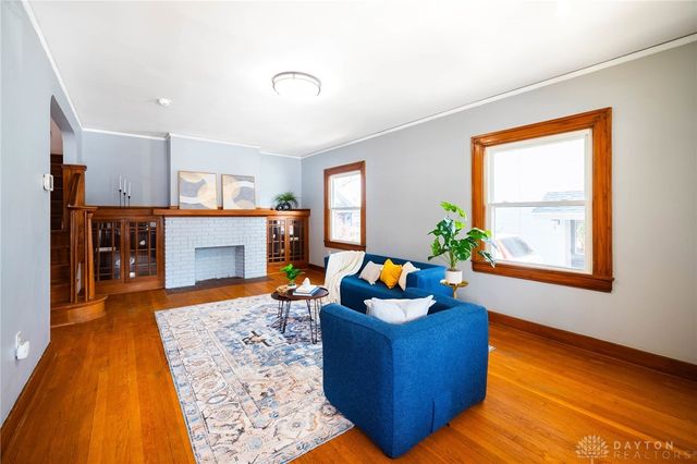 211 Triangle Avenue, Oakwood, OH 45419