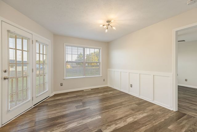 113 Kimberly Ct, Columbia, TN 38401