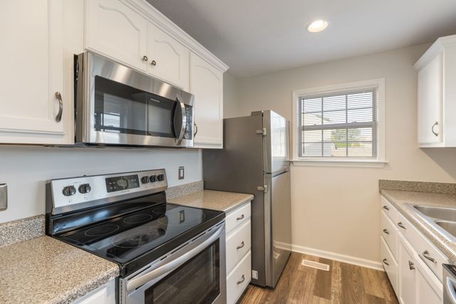 113 Kimberly Ct, Columbia, TN 38401