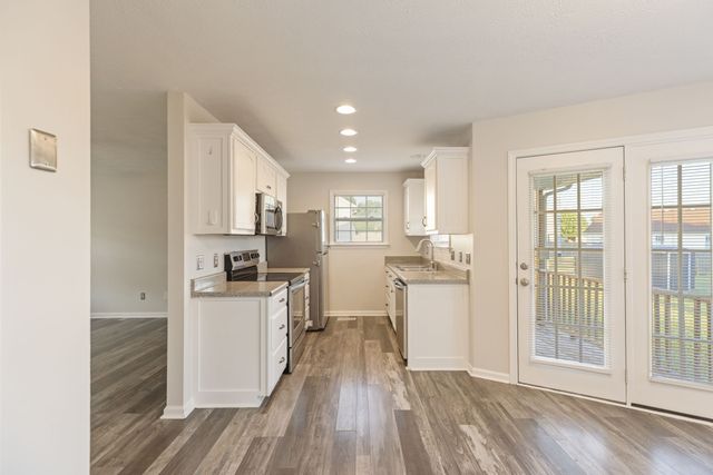 113 Kimberly Ct, Columbia, TN 38401