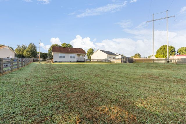 113 Kimberly Ct, Columbia, TN 38401