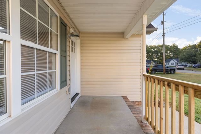 113 Kimberly Ct, Columbia, TN 38401