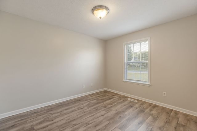113 Kimberly Ct, Columbia, TN 38401