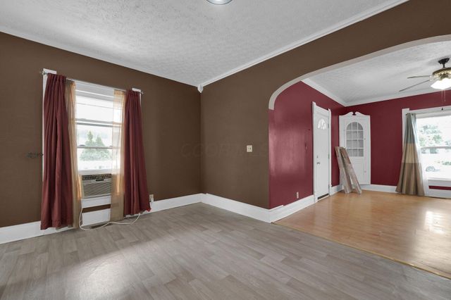 709 W High Street, Mount Vernon, OH 43050
