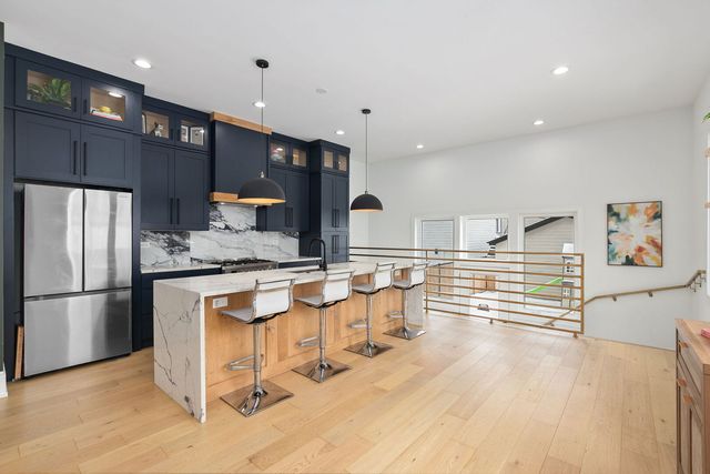 2938 N Leavitt Street, Chicago, IL 60618