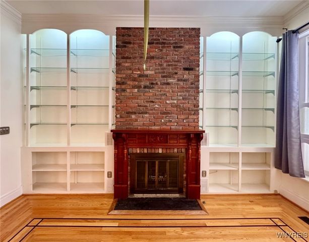 25 Whitney Place Lower Front, Buffalo, NY 14201