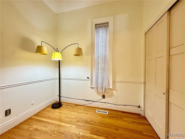 25 Whitney Place Lower Front, Buffalo, NY 14201