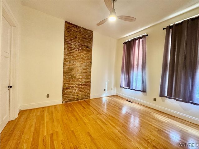 25 Whitney Place Lower Front, Buffalo, NY 14201