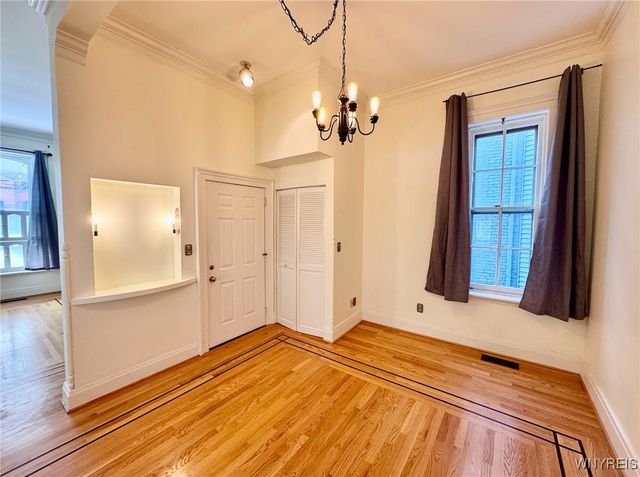 25 Whitney Place Lower Front, Buffalo, NY 14201