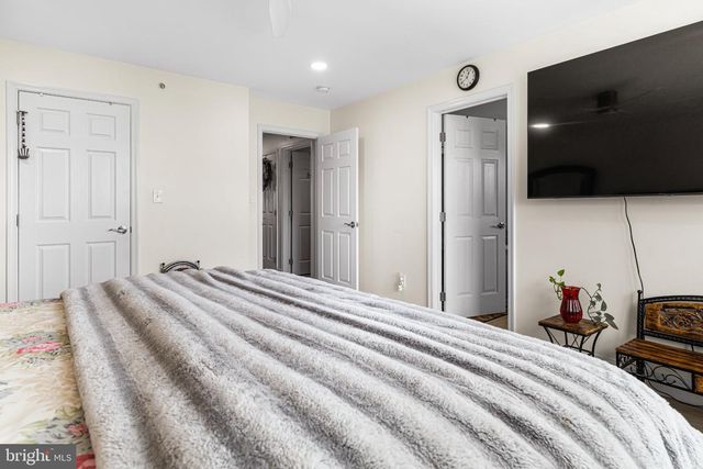 35 BRINKMANNS WAY, Feasterville Trevose, PA 19053