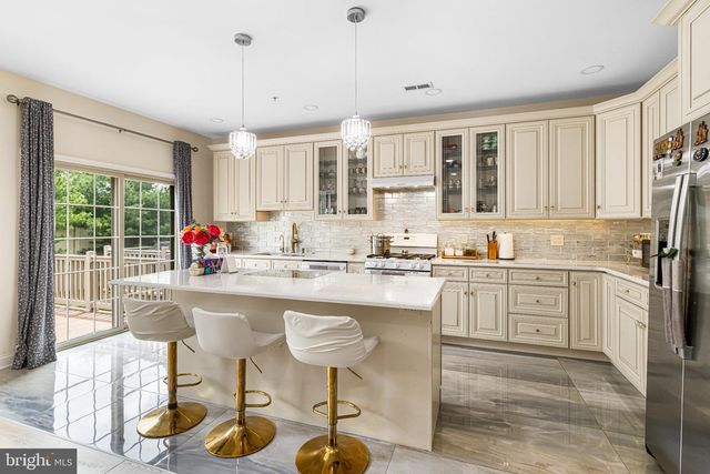35 BRINKMANNS WAY, Feasterville Trevose, PA 19053