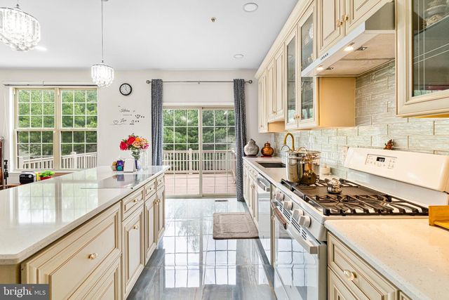 35 BRINKMANNS WAY, Feasterville Trevose, PA 19053