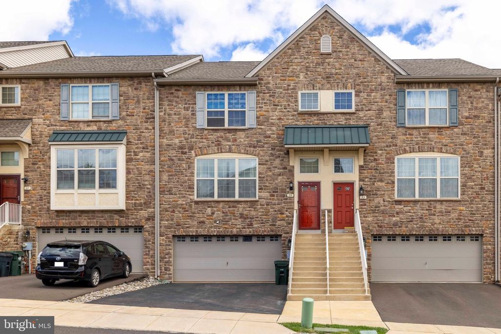 35 BRINKMANNS WAY, Feasterville Trevose, PA 19053