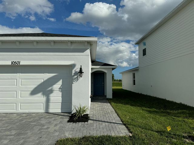 10501 NW Suncrest, Port St Lucie, FL 34987