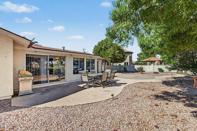 8128 E EMELITA Court, Mesa, AZ 85208
