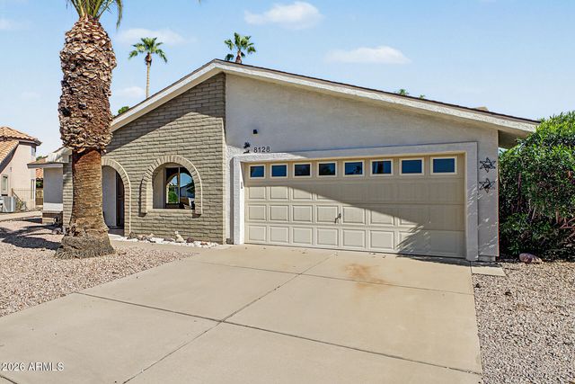 8128 E EMELITA Court, Mesa, AZ 85208