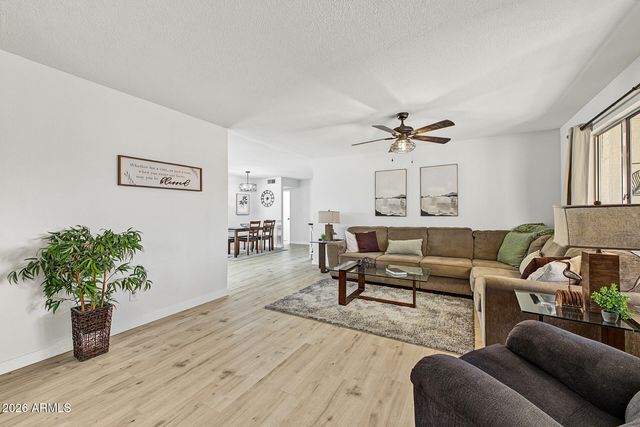 8128 E EMELITA Court, Mesa, AZ 85208