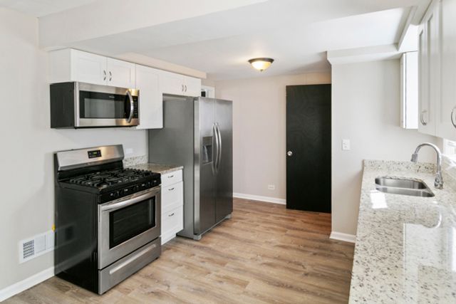 3133 W 101st Street, Evergreen Park, IL 60805