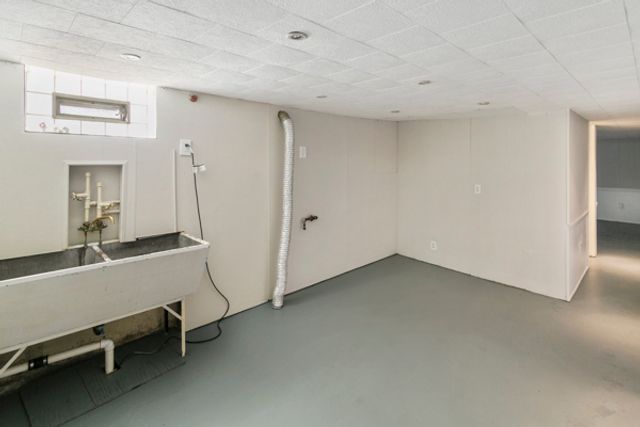 3133 W 101st Street, Evergreen Park, IL 60805