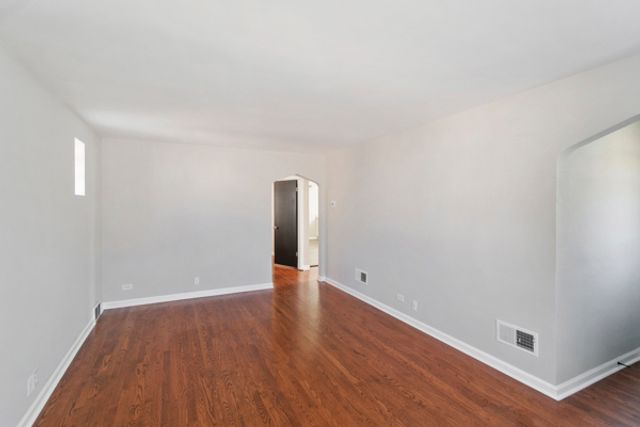 3133 W 101st Street, Evergreen Park, IL 60805