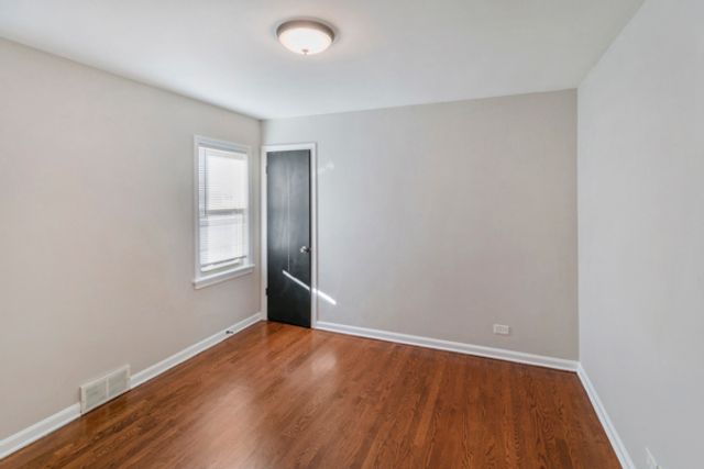 3133 W 101st Street, Evergreen Park, IL 60805