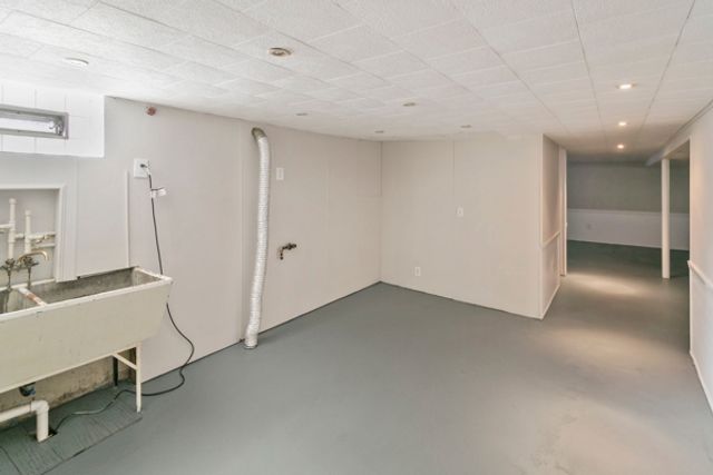 3133 W 101st Street, Evergreen Park, IL 60805