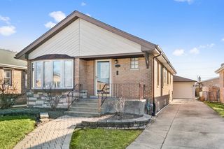 3133 W 101st Street, Evergreen Park, IL 60805