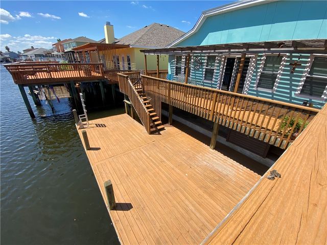 13933 Man O War Ct, Corpus Christi, TX 78418