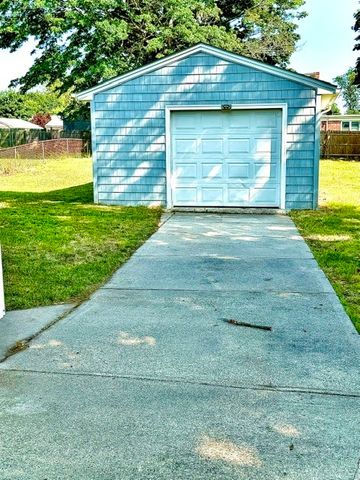 52 Blake Street Street, Warwick, RI 02889