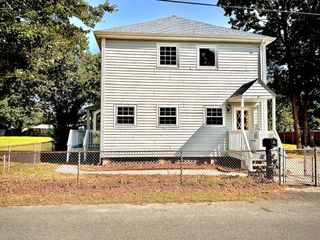 52 Blake Street Street, Warwick, RI 02889