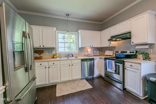 816 White Daisies Court, Raleigh, NC 27610